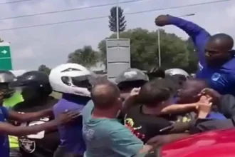 Viral Video Captures Violent Clash Between Mr D Drivers and Civilians at South African Intersection