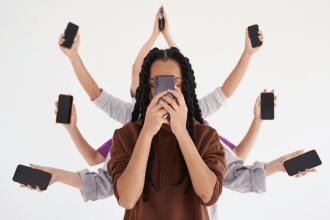 Govt Scraps Smartphone Tax for Devices Under R2,500