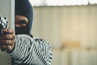 30 Armed Robbers Strike Pretoria Mall, Bomb 5 ATMs – One Injured