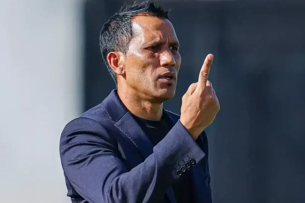 Fadlu Davids Declines Pirates Offer, Eyes CAF Glory with Simba