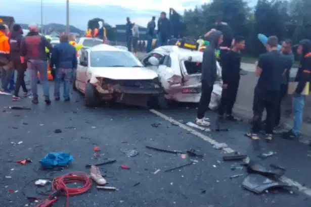 Two Injured in Massive 28-Vehicle Crash on N12 Westbound at Edenvale, Causing Traffic Chaos