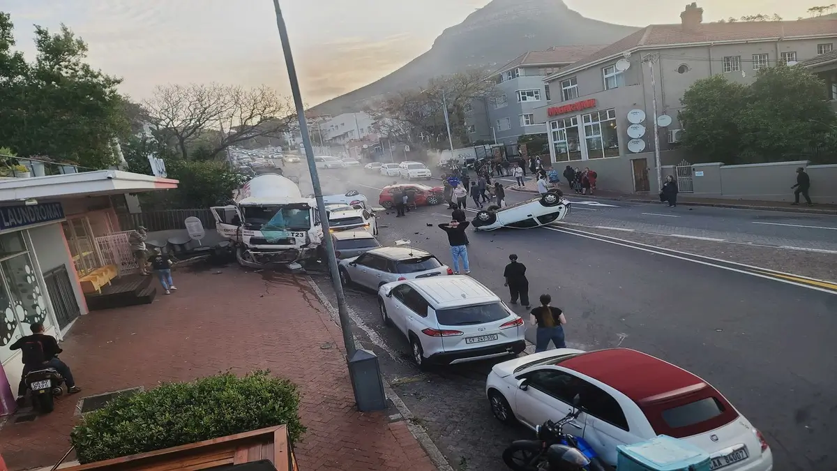 Cape Town to Implement Safety Measures on Kloof Nek Road to Address Dangerous Vehicle Incidents
