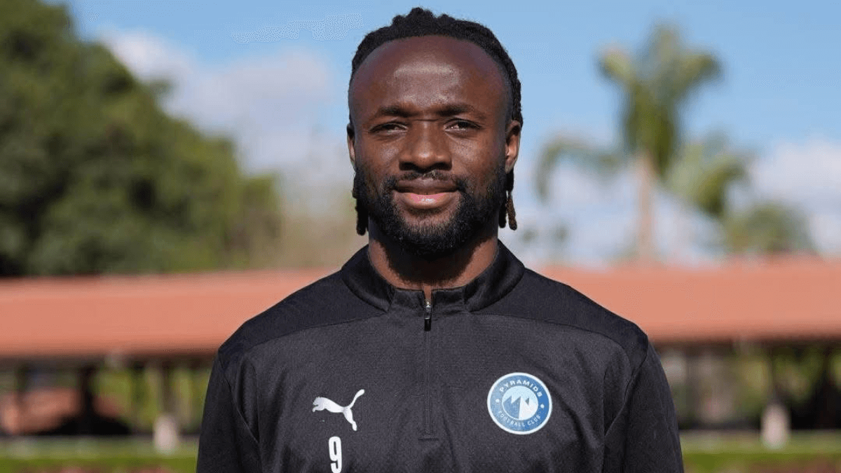 Fiston Mayele shuts down Kaizer Chiefs transfer talk