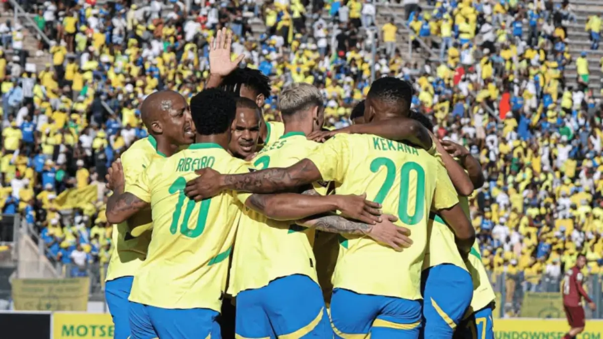 How Much Does an Average Soccer Player Earn in South Africa in 2025? 59 How Much Does an Average Soccer Player Earn in South Africa