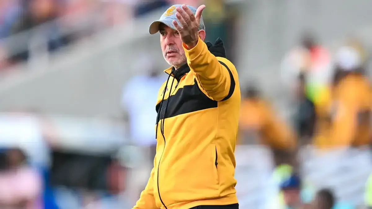 Nasreddine Nabi Denies Kaizer Chiefs Exit Rumours, Calls Reports ‘Unprofessional