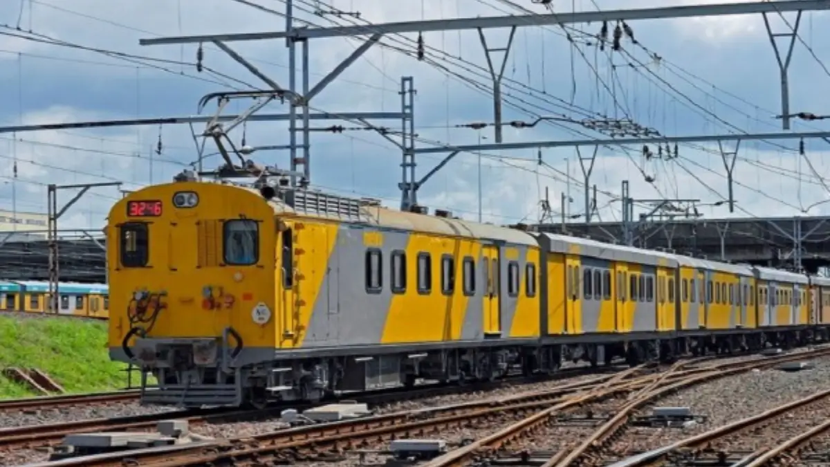 PRASA Spends R2.5bn on Train Repairs—Then Lets Them Rot in Depots Across SA 51 PRASA Spends R2.5bn on Train Repairs—Then Lets Them Rot in Depots Across SA