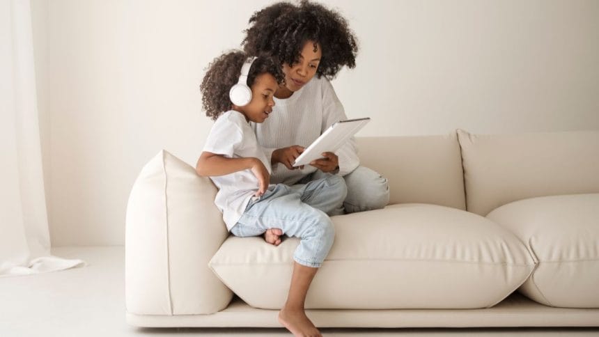 20 Career Paths That Stay-At-Home Parents Should Explore