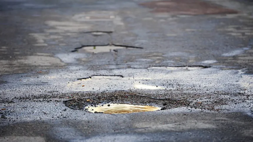 Tshwane Pothole Crisis Mayor Points to Rain as Repairs Lag Despite City’s Own Asphalt Production