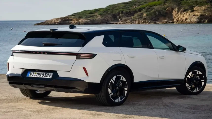 All-New Opel Grandland Coming to South Africa Combustion and Plug-in Hybrid Options on the Horizon