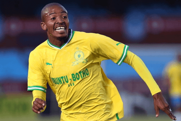 Morena to stay at Mamelodi Sundowns