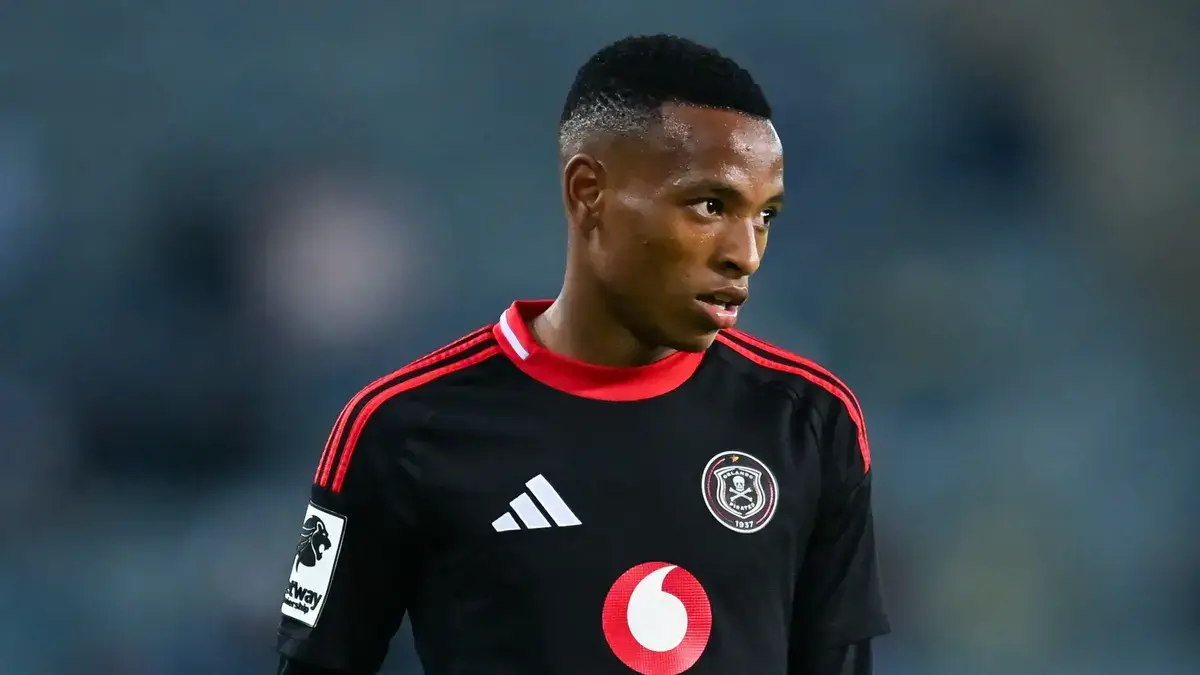 Orlando Pirates Shut Down R31 Million Relebohile Mofokeng Transfer Rumours