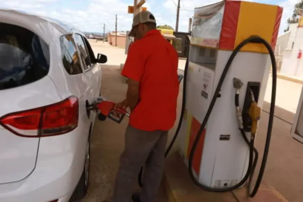 How Much Petrol Attendants Earn Tips and Trends in 2025