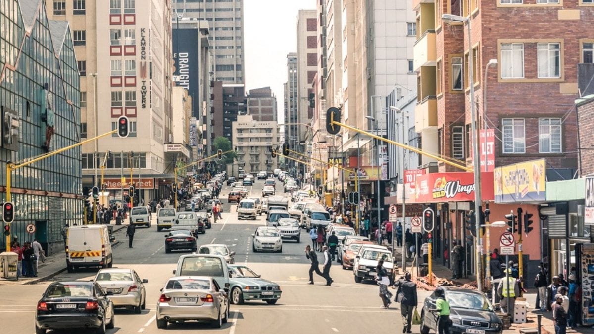 Crime in Johannesburg CBD: The Harsh Reality for Business Owners and Safety Concerns 50 Crime in Johannesburg CBD: The Harsh Reality for Business Owners and Safety Concerns