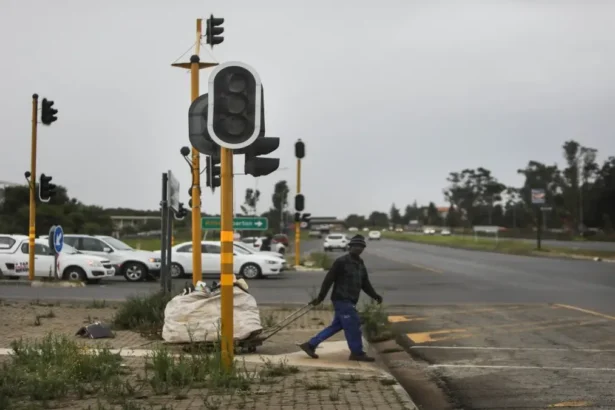 119 Broken Traffic Lights in Gauteng Residents Left in Danger