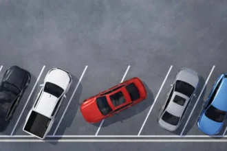 5 Common Driving Mistakes That Waste Petrol and Cost You More