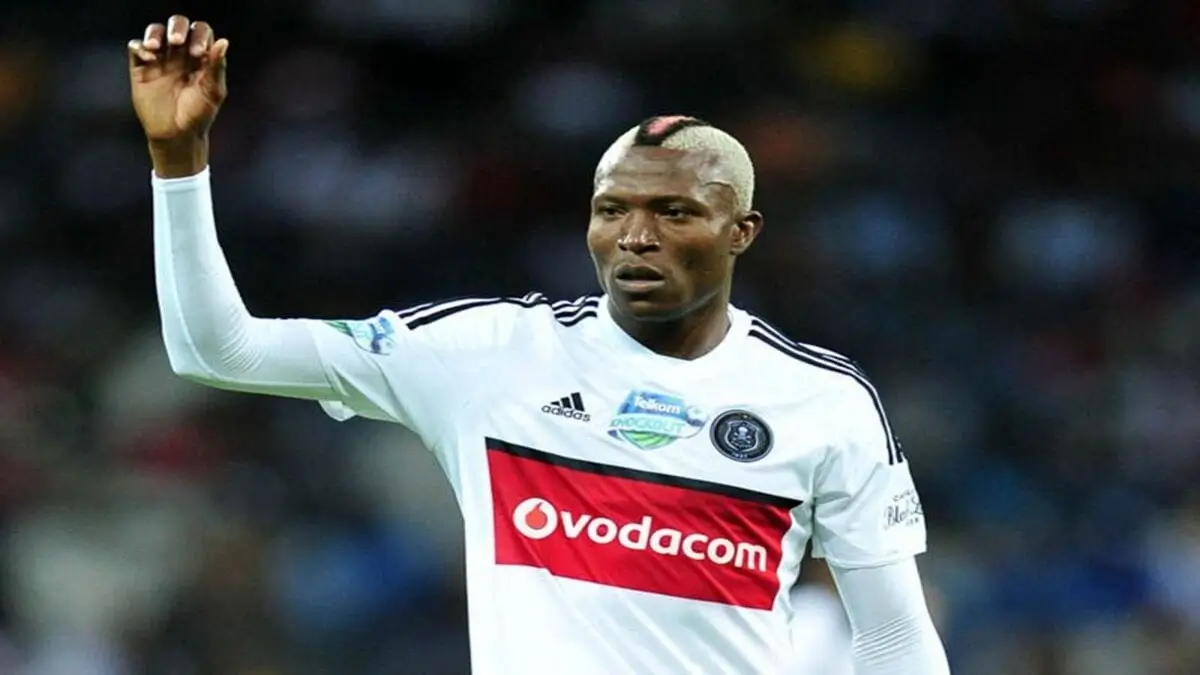 Orlando Pirates Mourn the Loss of Former Striker Tendai Ndoro