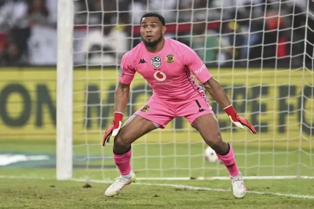 Kaizer Chiefs Players Reject Claims of Issues with Nabi