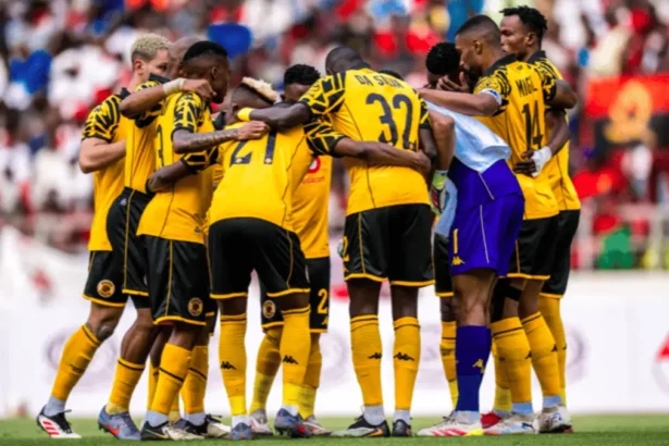 “Kaizer Chiefs Seek Redemption Against Kabuscorp in Must-Win CAF Clash”