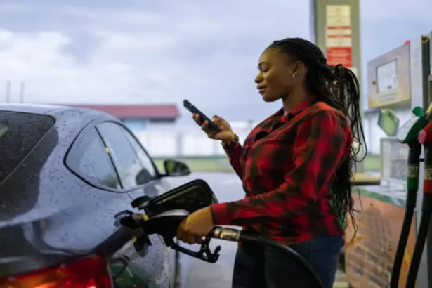 Petrol Prices Set to Drop in October Thanks to Stronger Rand