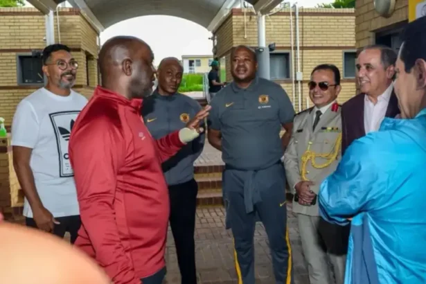 Why Pitso Mosimane Is the Ideal Coach for Kaizer Chiefs