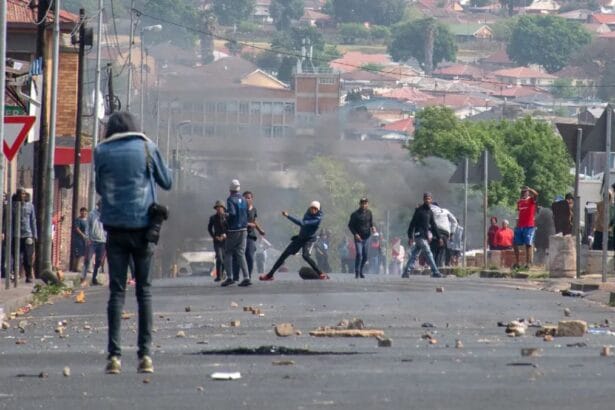 Joburg Water Protests: Police Shoot Rubber Bullets at Journalists, Including Residents