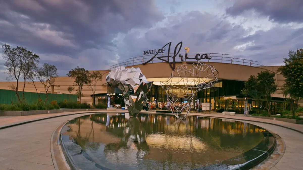 Gauteng’s Biggest Mall: Top Shops, Dining & Attractions