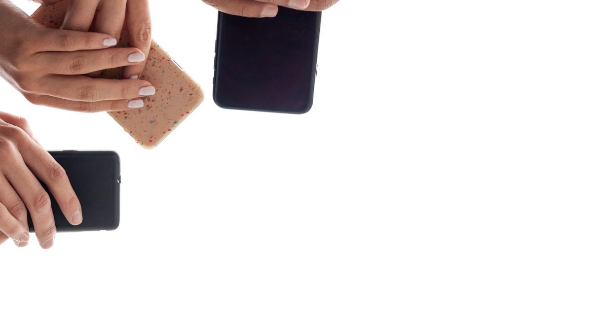 Top 10 Phones Under R300 in South Africa – Best October Deals 69 Top 10 Phones Under R300 in South Africa – Best October Deals