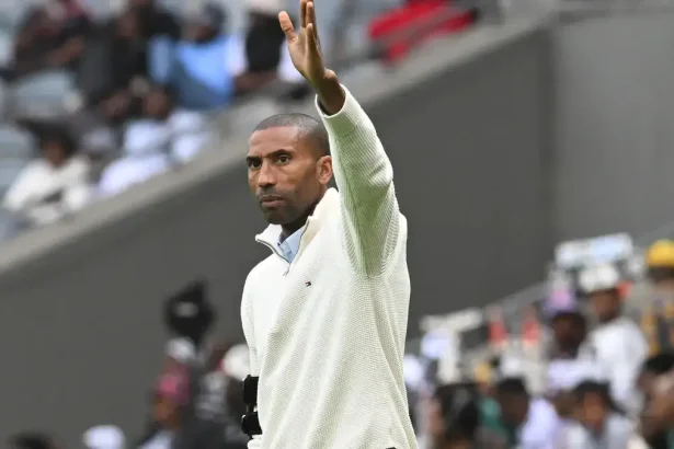 Why Abdeslam Ouaddou Could Be the Coach to Deliver Pirates’ Long-Awaited League Title