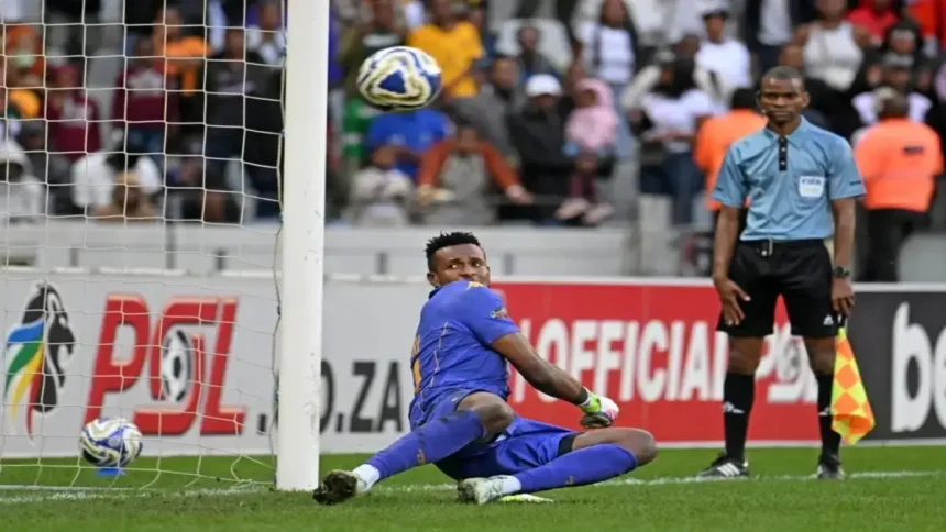 Why Kaizer Chiefs Goalkeeper Fiacre Ntwari Refused to Leave the Pitch