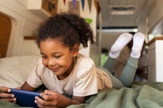 How to Reduce Screentime and Introduce Fun Alternatives for Your Kids