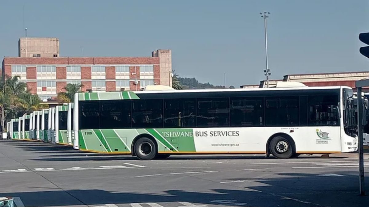 City of Tshwane Bus Routes & Timetable: Pretoria Moot 51 City of Tshwane Bus Routes & Timetable: Pretoria Moot